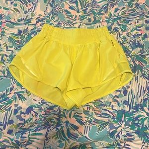 neon yellow lululemon hotty hots size 0